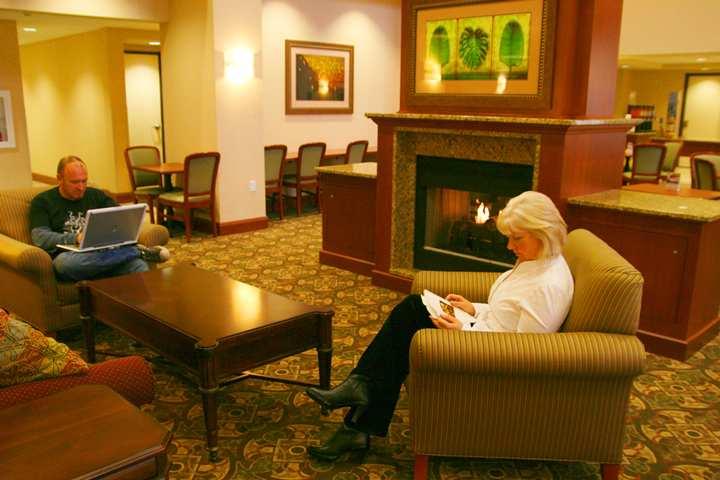 Hampton Inn & Suites Burlington Eksteriør bilde