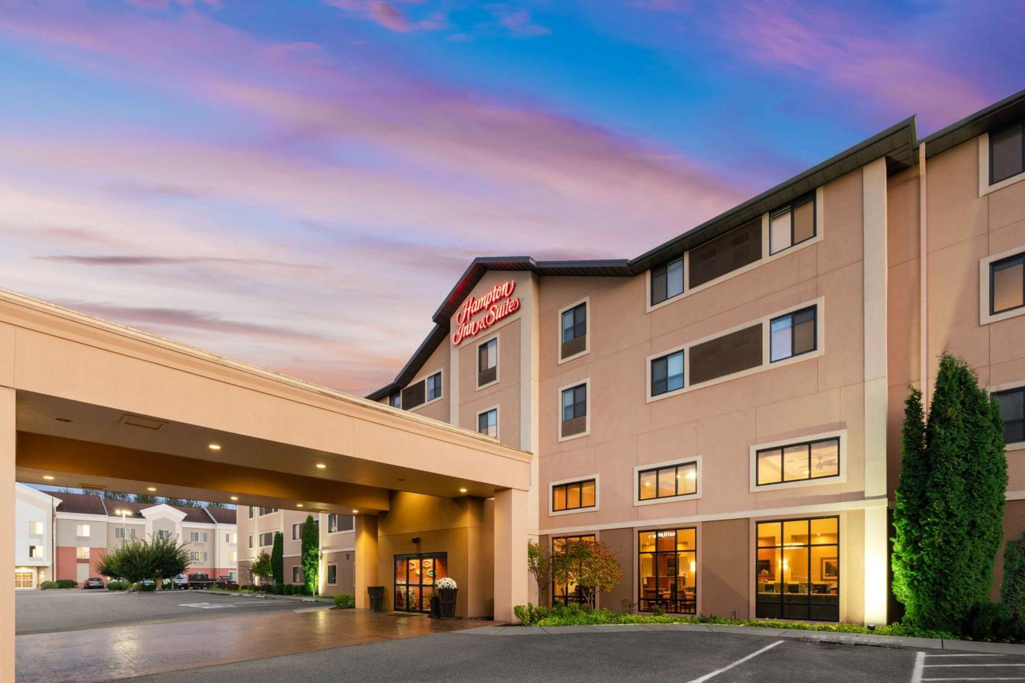 Hampton Inn & Suites Burlington Eksteriør bilde
