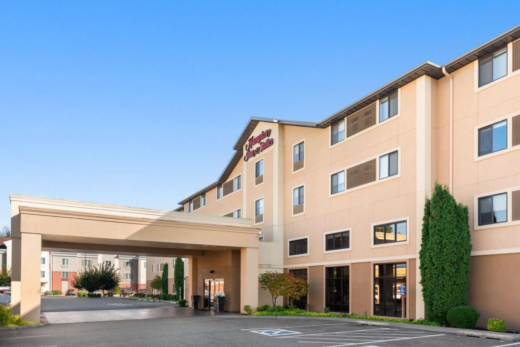 Hampton Inn & Suites Burlington Eksteriør bilde