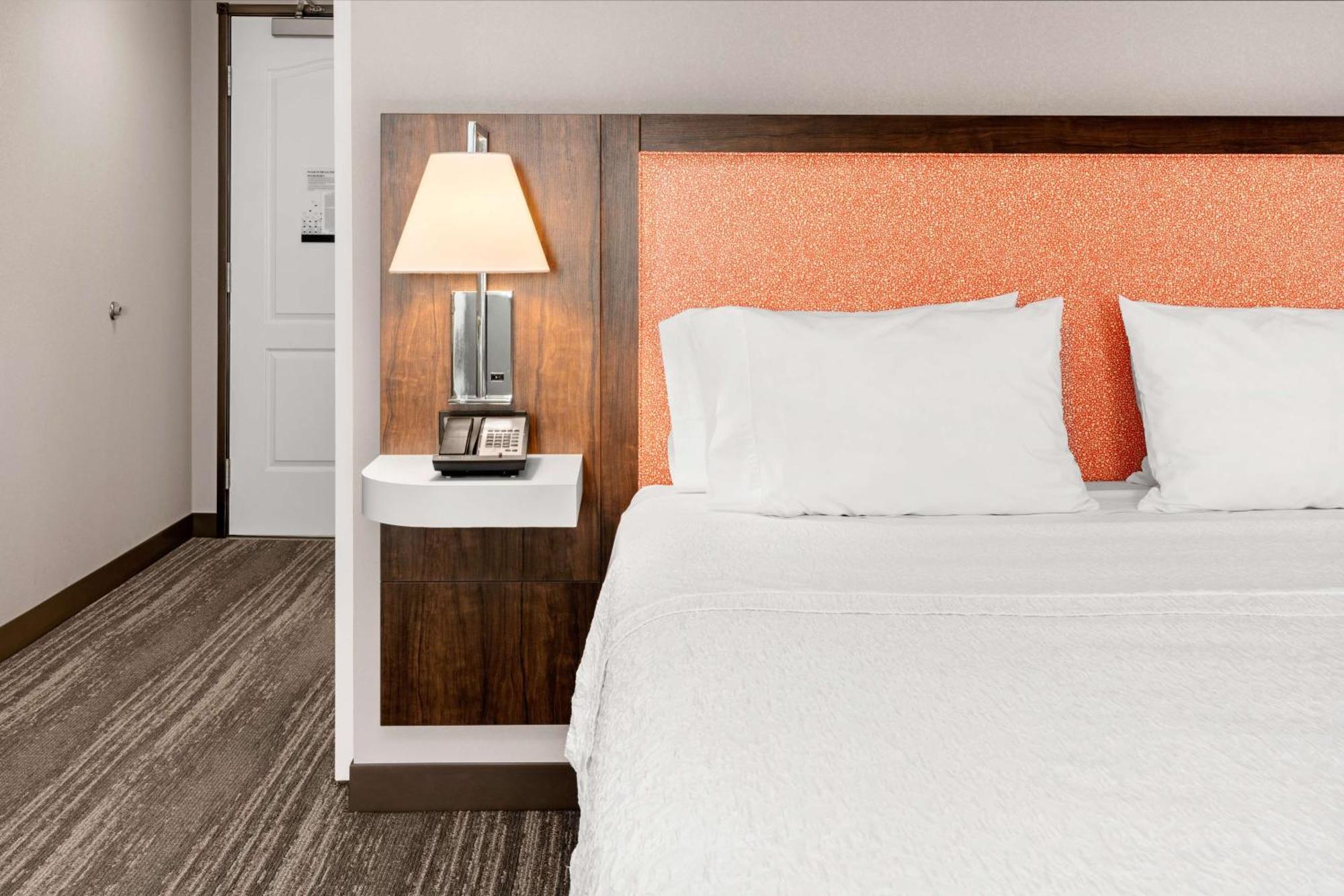 Hampton Inn & Suites Burlington Eksteriør bilde