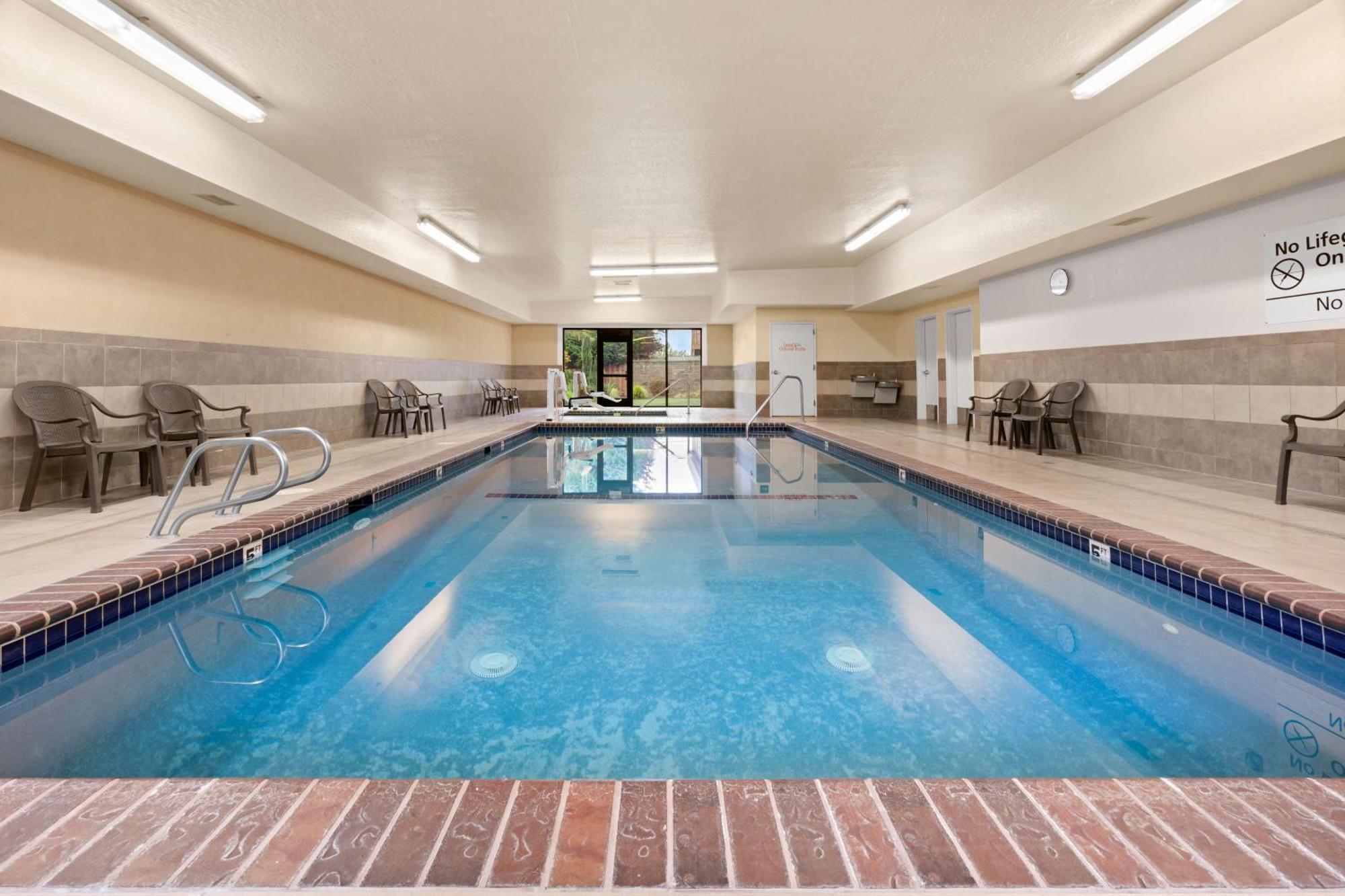 Hampton Inn & Suites Burlington Eksteriør bilde
