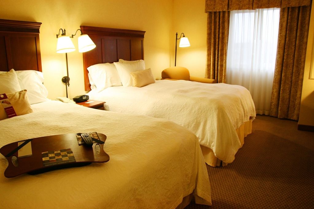 Hampton Inn & Suites Burlington Rom bilde