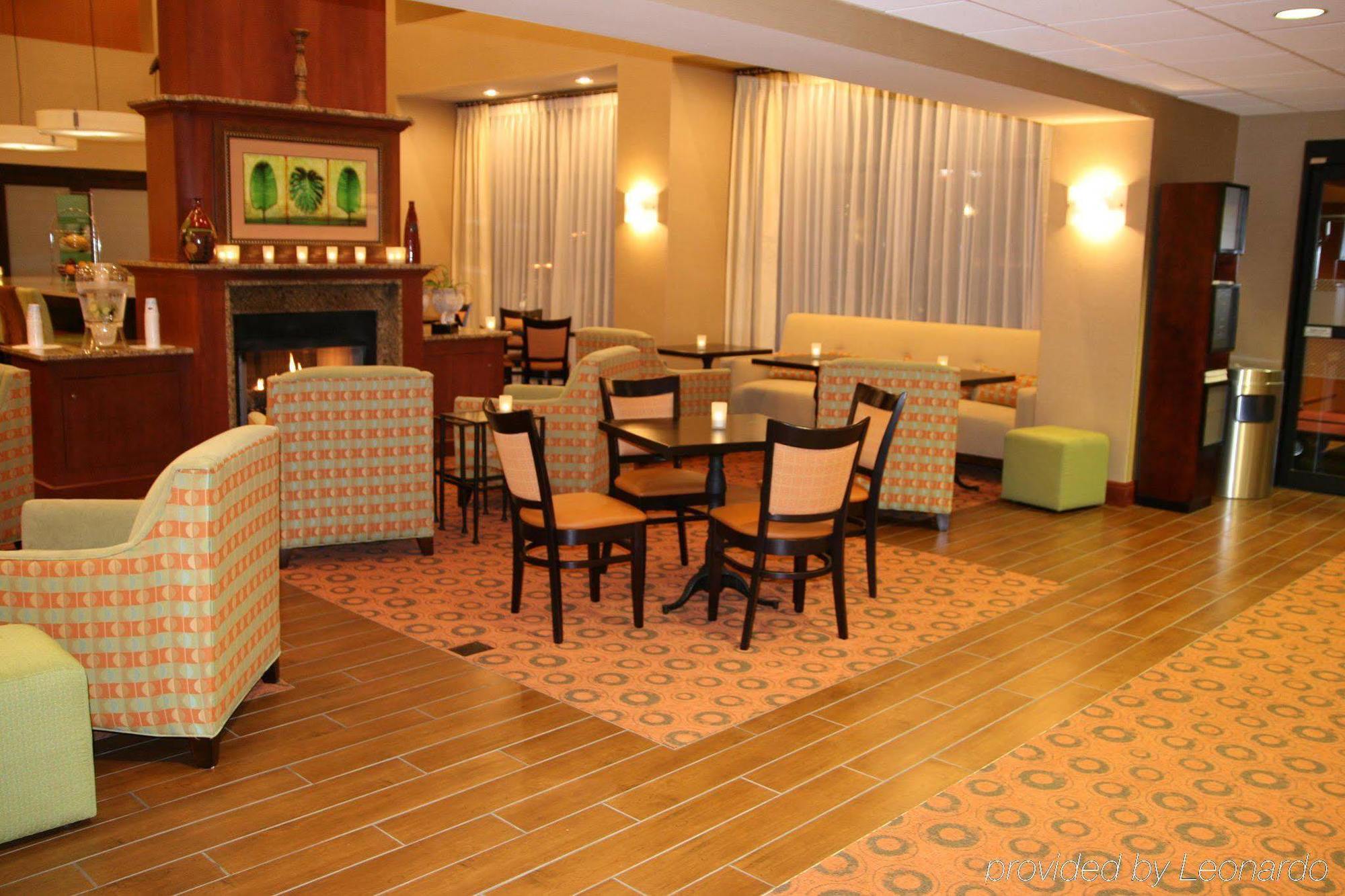 Hampton Inn & Suites Burlington Eksteriør bilde