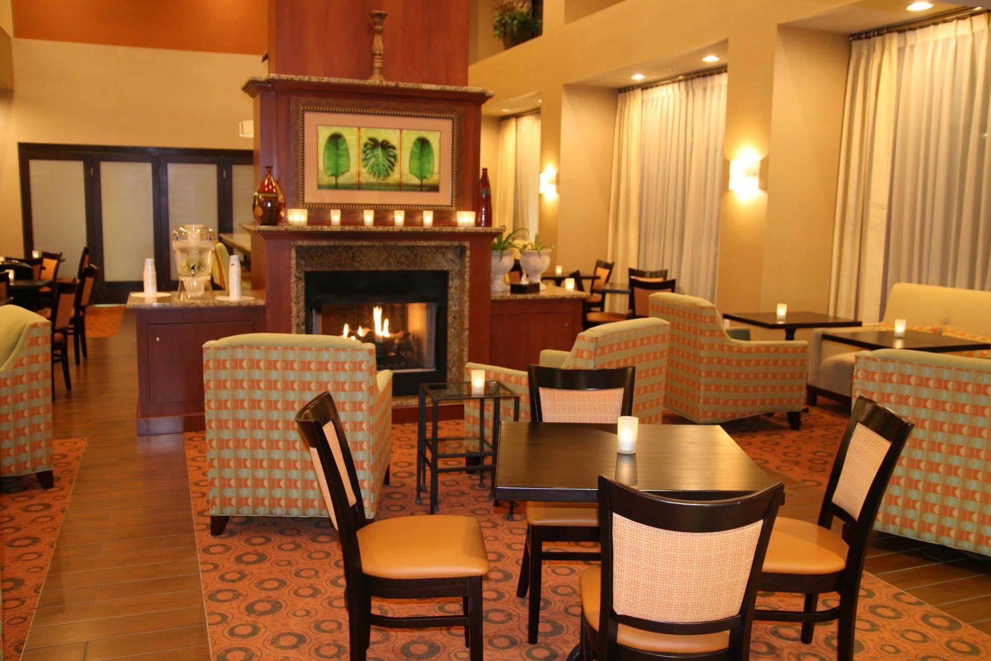 Hampton Inn & Suites Burlington Eksteriør bilde