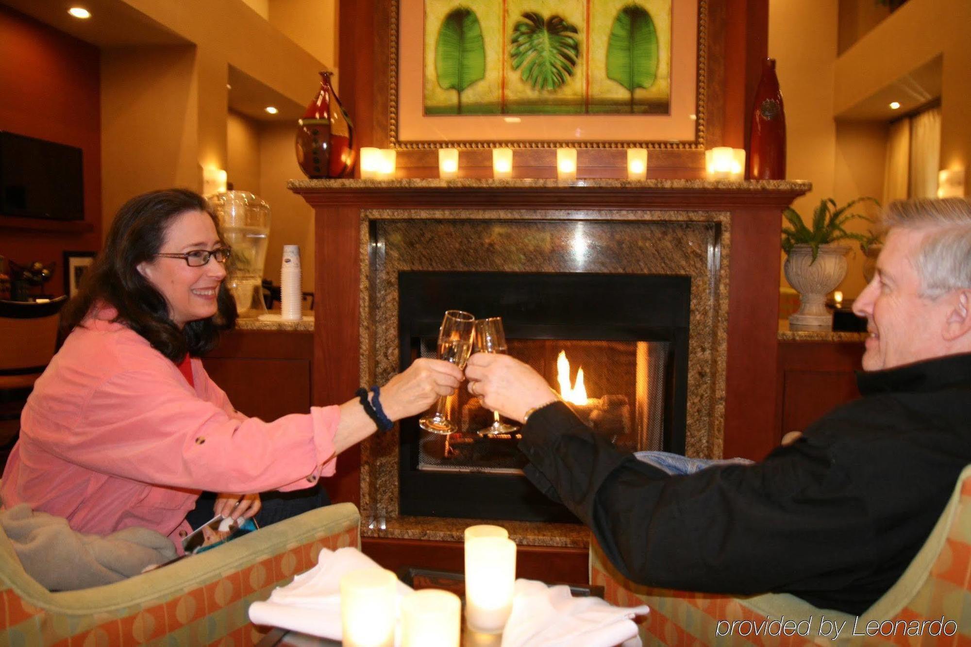 Hampton Inn & Suites Burlington Eksteriør bilde