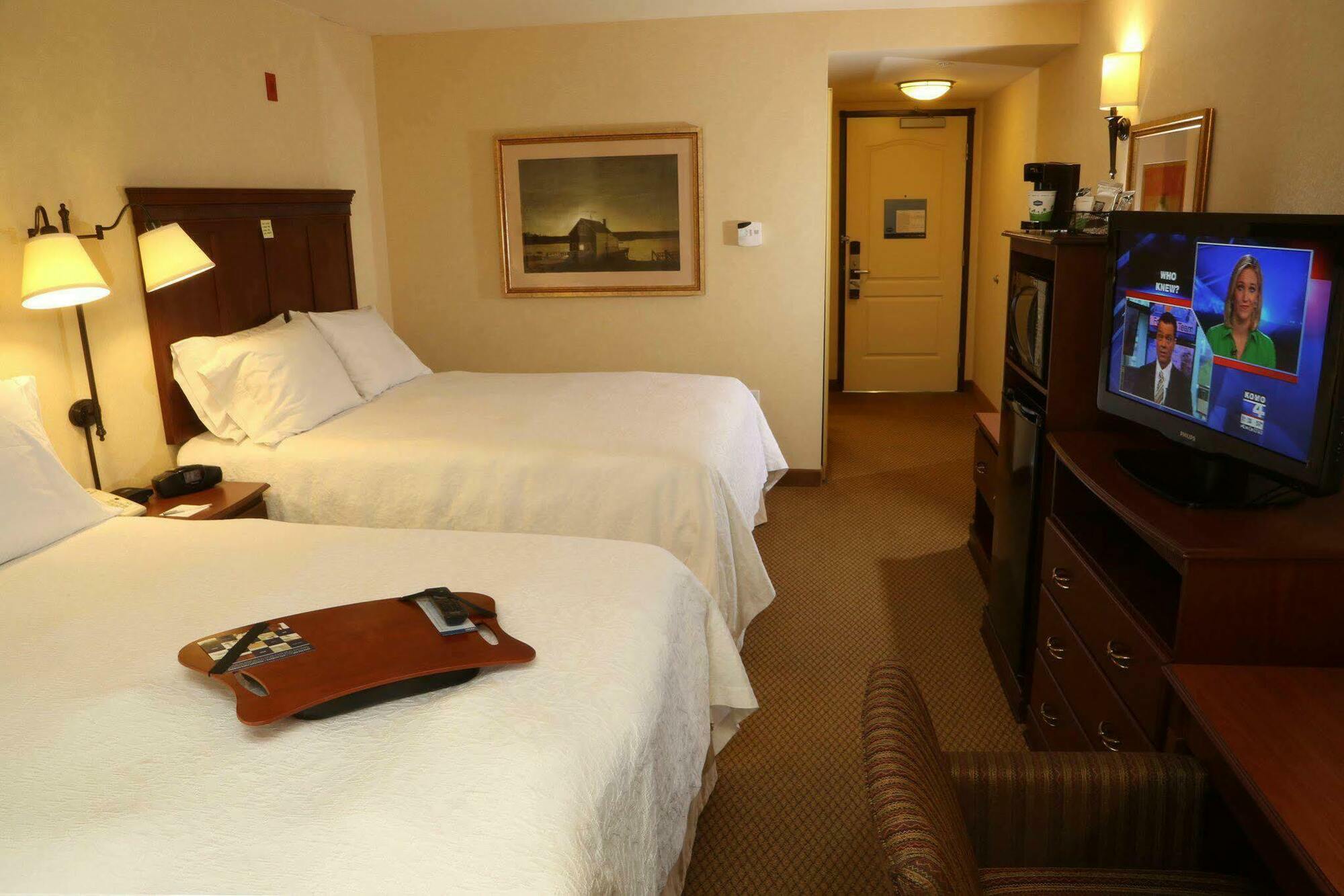 Hampton Inn & Suites Burlington Eksteriør bilde